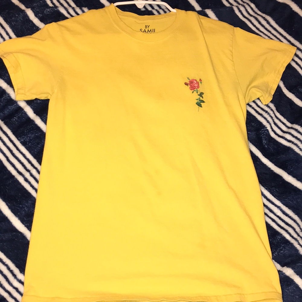 Checkered Rose Yellow T-Shirt